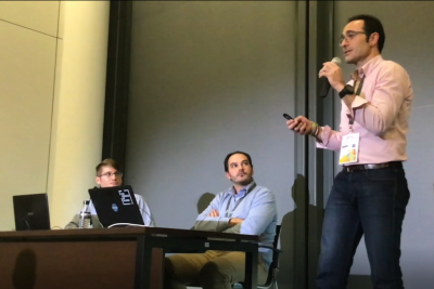 Sergio Alcalde, durante una de las ponencias de Solusoft en la conferencia esri españa 2019